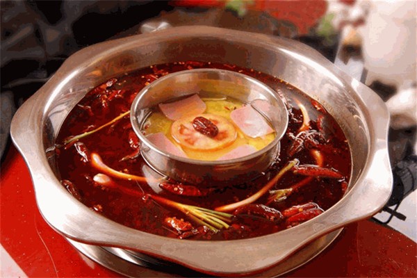 邻江畔火锅