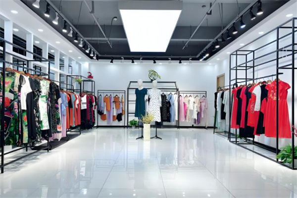 声雨竹女装专卖店