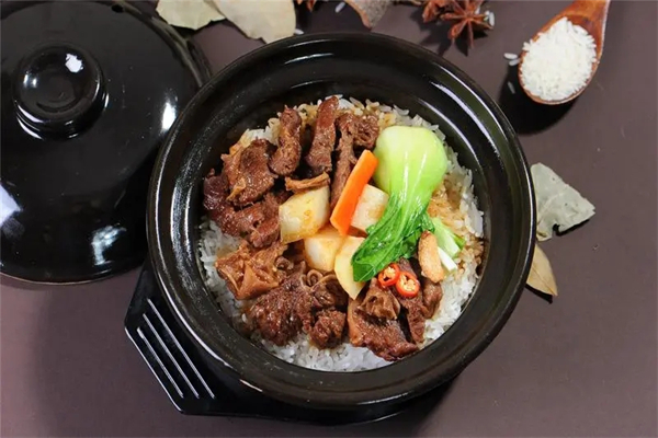 信和煲仔饭加盟