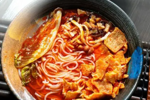 螺饱饱螺蛳粉加盟