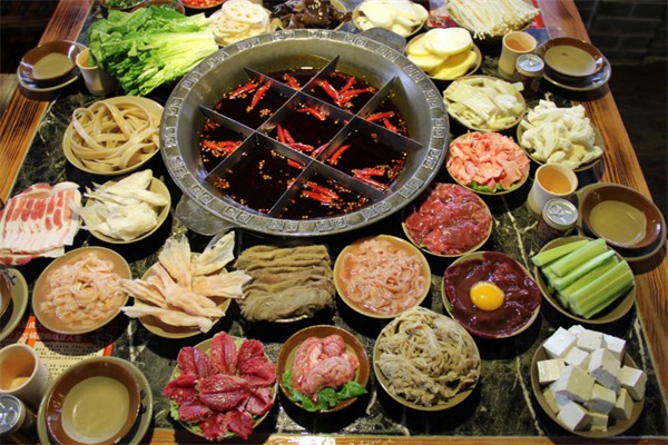 鲜煮艺特色火锅