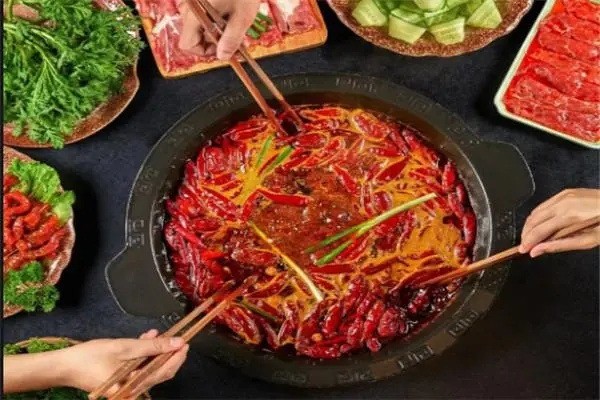 辣椒树火锅加盟