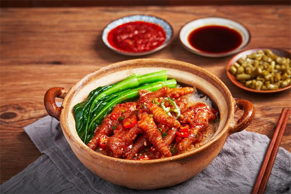 信和煲仔饭加盟