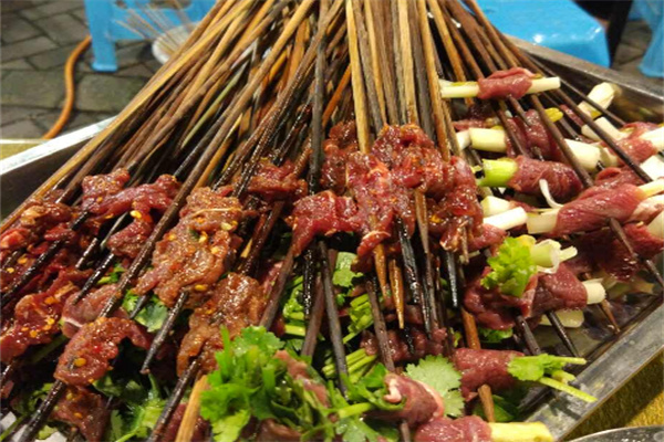 台炮串串香火锅