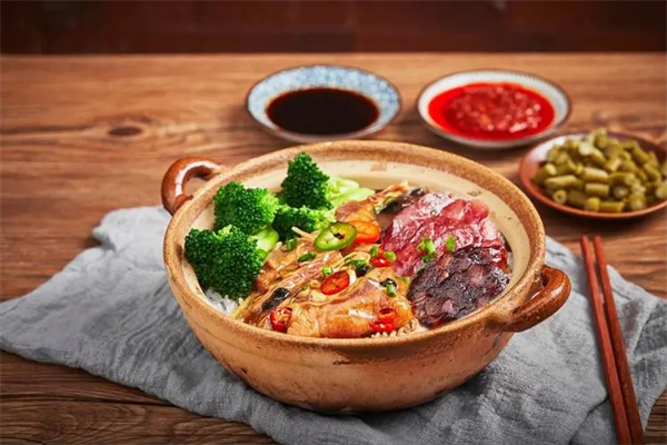 喜煲记煲仔饭加盟