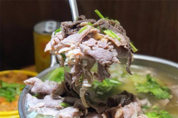 喜三多跷脚牛肉加盟