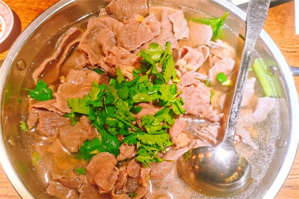 喜三多跷脚牛肉加盟