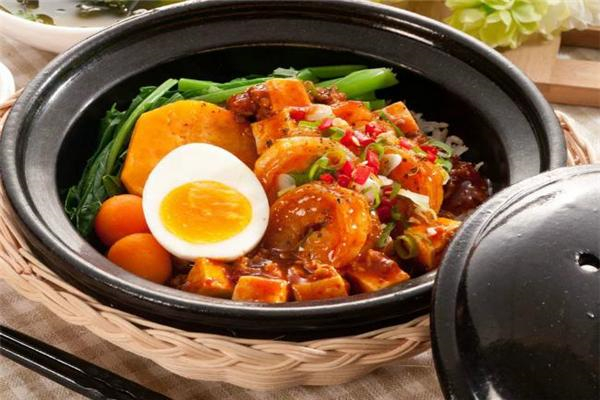 珍味煲仔饭加盟