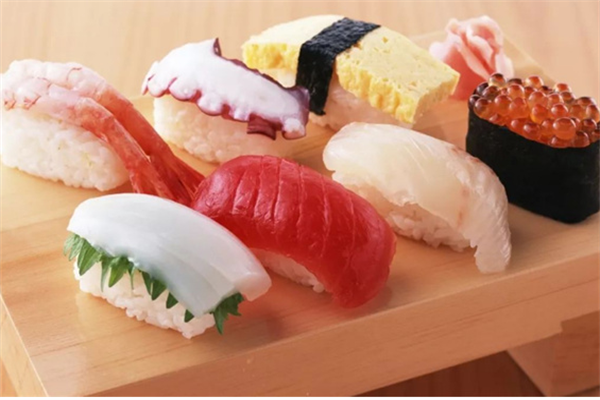 灰鲨饮品寿司加盟