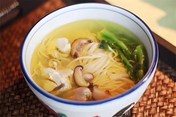 麦集鸡汤面