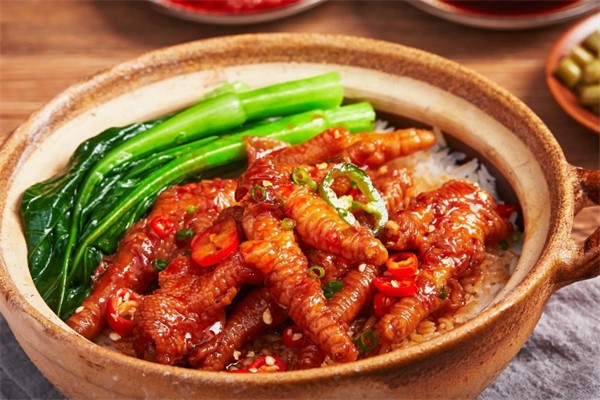 优米粒煲仔饭加盟