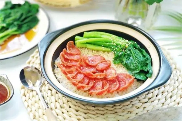 粥品煲仔饭加盟