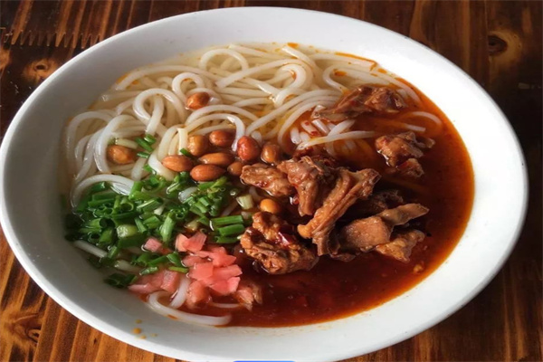 三鲜堂辣鸡粉