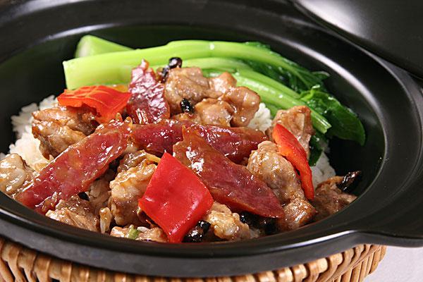 小鑫煲仔饭加盟