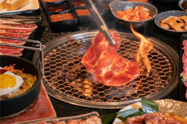 极炙·精致炭火烤肉