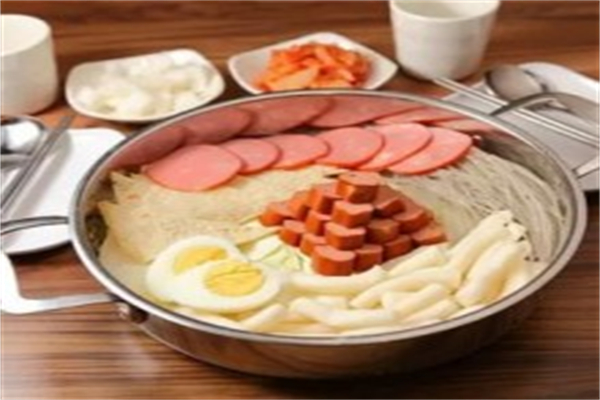 摩尔家年糕火锅