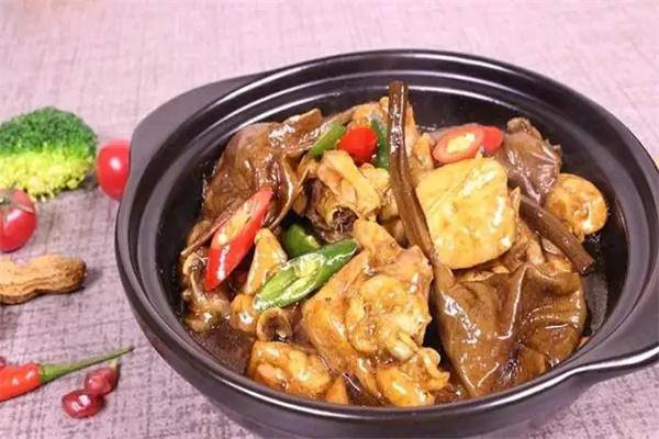 彬飞黄焖鸡米饭