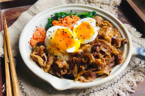 吉野牛肉饭
