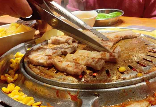 弘大街烤肉