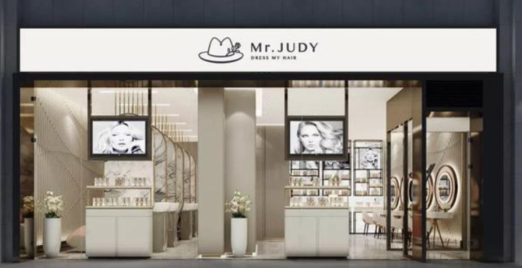 Mr.JUDY洗个头发