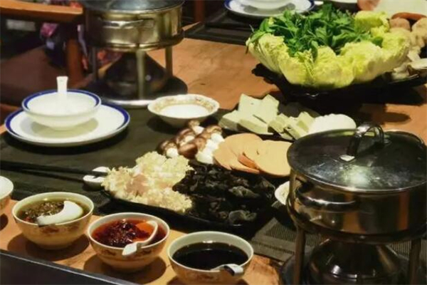 安元素食火锅