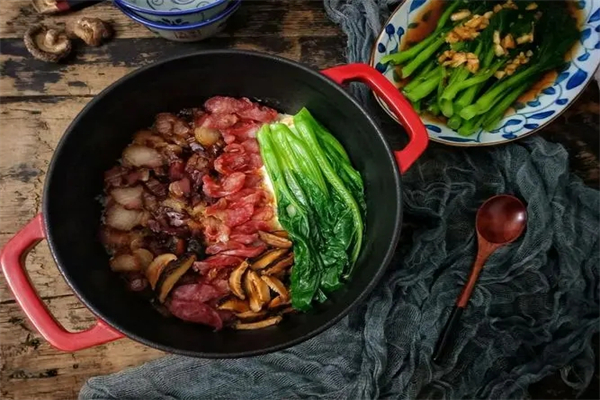 天记煲仔饭