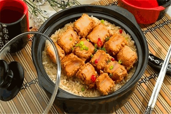 兴维煲仔饭
