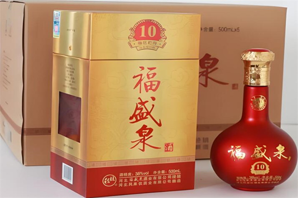 福盛泉白酒