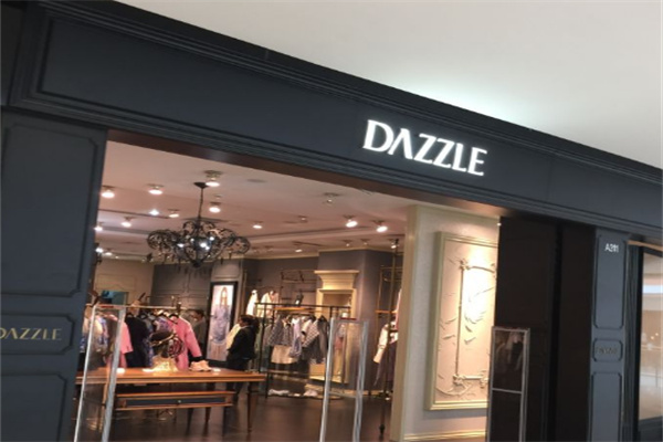 dazzle地素
