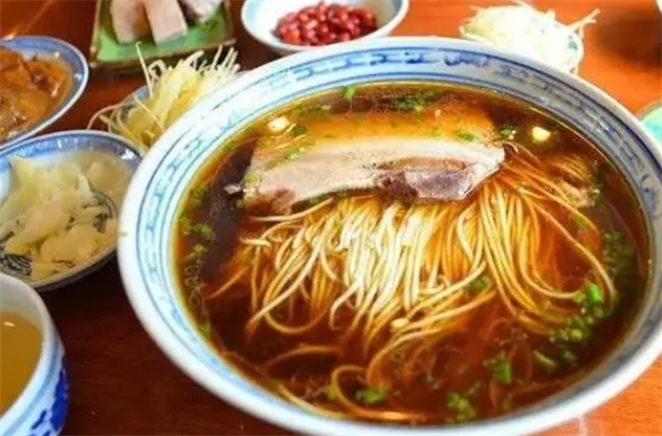 魏师傅大碗面