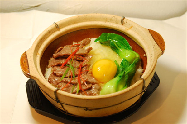 腊五记煲仔饭
