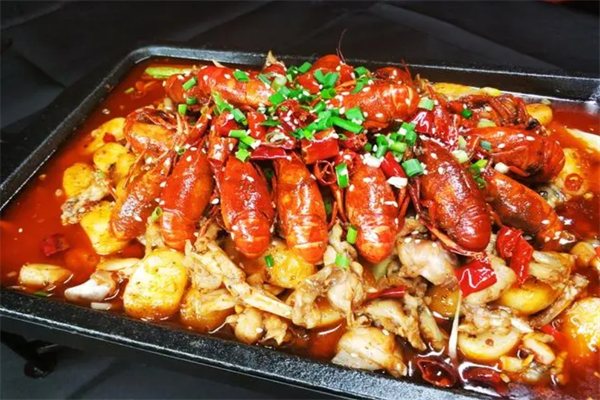 龙虾爱上鱼