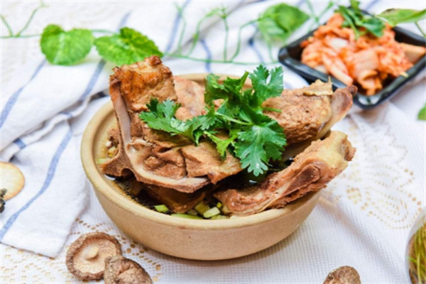 一品缘排骨米饭