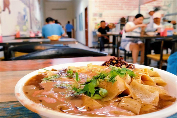 四姐锅巴菜店