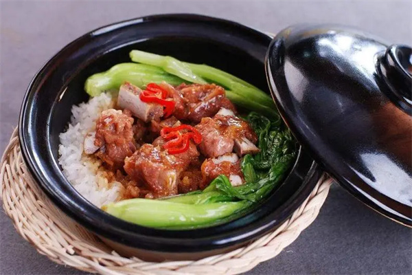 优味煲仔饭加盟