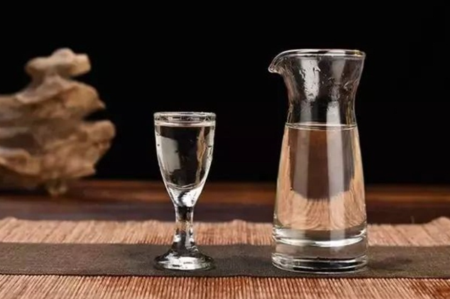 赖龙酒业