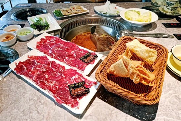 燕姐牛羊肉火锅