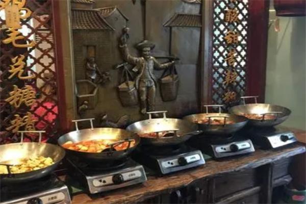 鸡毛兑糖粗菜馆
