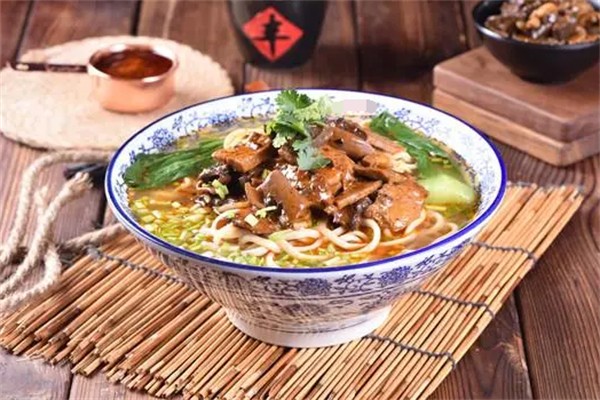 韩记牛杂面