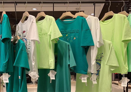 韩一纺服装加盟
