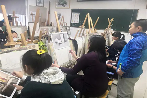 阿蔡美术招商加盟