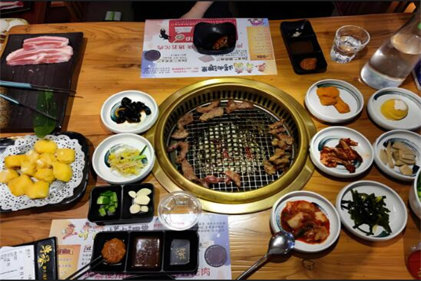 牛局炭火烤肉