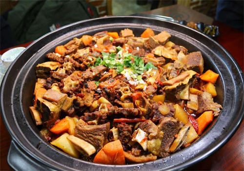 大角牛牛排牛尾一锅香加盟