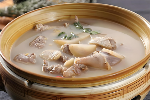 杨丫老鸭汤