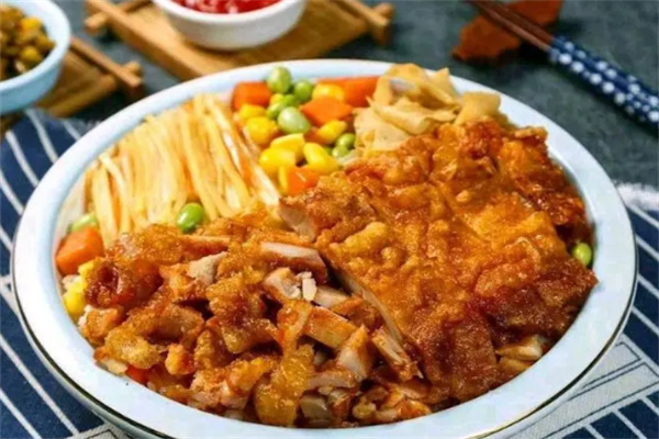 比尔麦脆皮鸡拌饭