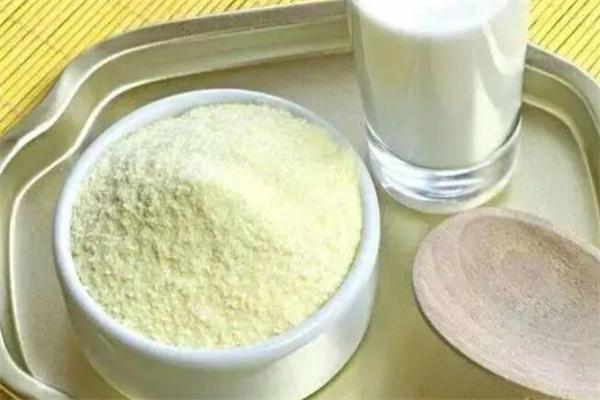 小脚丫奶粉加盟