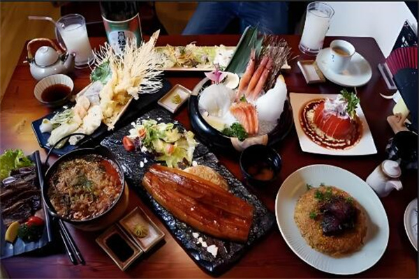 八重垣日韩料理
