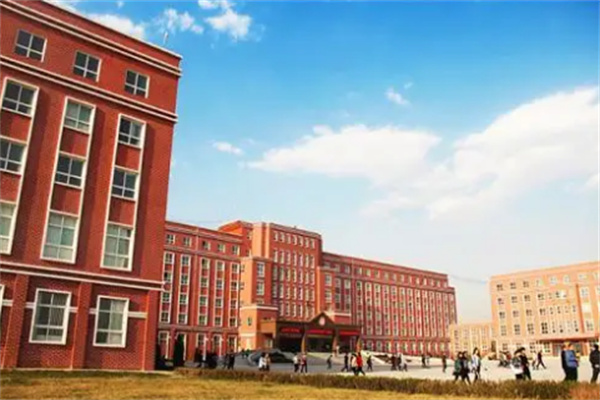 现代艺术学校