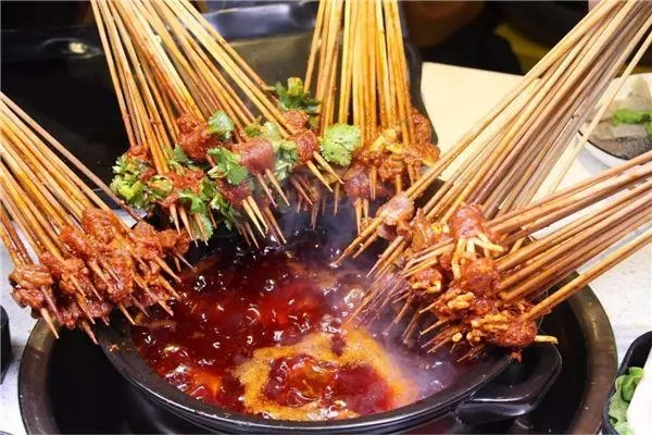 阿公串串香加盟
