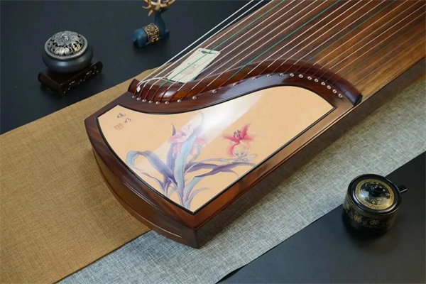 袁莎古筝艺术中心加盟